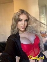 anastacia-escort-via-kinky-67ee77943cd0cf00131c1979