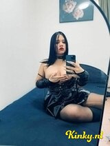 Melissa - New girl in town