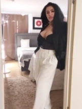 misuky-erotische-massage-via-kinky-681a94dc9e10cc0013441b6e