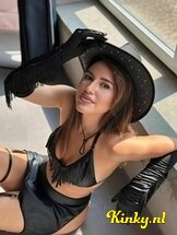 maya-prive-ontvangst-via-kinky-689df39b96f0c8001370c349