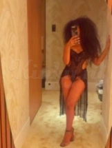 latifah-erotische-massage-via-kinky-69bbd421c0896f00124dea1b