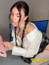 chloe-virtual-sex-via-kinky-699ae0aaaad7f600139dd080