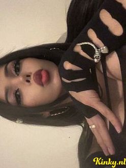 anahi-prive-ontvangst-via-kinky-691e21a10e66ef00137b7b9f