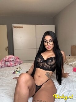 candy-prive-ontvangst-via-kinky-6890aa9229a227001361420a