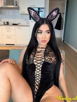 candy-prive-ontvangst-via-kinky-68f7725a2ae1c7001222d250