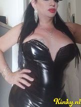 valentina-prive-ontvangst-via-kinky-68de1129b6e471001315f0c5