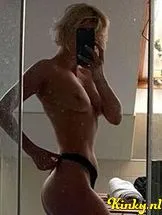 vanessa-prive-ontvangst-via-kinky-68d2949d918ef400139428fa