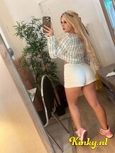 shakira-prive-ontvangst-via-kinky-687fedbf31f4b00013ba8db9