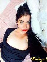 yvonne-escort-via-kinky-68c1a43a2f74810013c81c79