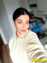 yvonne-escort-via-kinky-690e5c63665fb20013635d7d