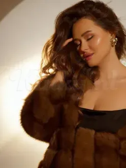 catalina-prive-ontvangst-via-kinky-698b1c0f7e976c0014b8bbb8