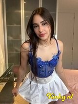 Amanda - New Brazilian girl in the city