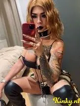 emmily-prive-ontvangst-via-kinky-69212270a9c49d001396989d