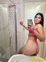 Sofia - Latina Sexy