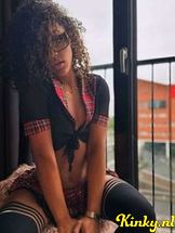 nahomy-prive-ontvangst-via-kinky-68caf18f2f74810013c82b27