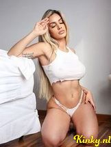 ivonny-prive-ontvangst-via-kinky-68cd9b004884f30013e89898