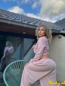 milly-prive-ontvangst-via-kinky-68ff7b74f65b70001393067d