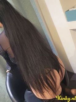 cherry-prive-ontvangst-via-kinky-68e7f6382f74810013c84f88