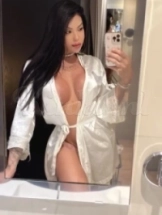 raylla-prive-ontvangst-via-kinky-68f8bdfa32844c0013f61a0a