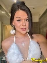 patrizia-prive-ontvangst-via-kinky-69038318665fb200136346c4