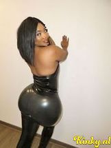 tiana-prive-ontvangst-via-kinky-690debd196de780013835af1