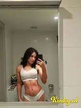 kendall-prive-ontvangst-via-kinky-694d470bd617f0001318c8ed