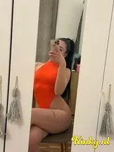 luxandra-escort-via-kinky-693b35b3a48caf0013de1ea7