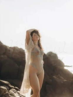 maeve-virtual-sex-via-kinky-69d1f1145186f90012715b93