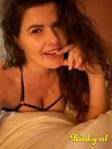 maeve-virtual-sex-via-kinky-697ceef25ed0c0001212abee