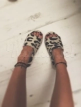 linna-erotische-massage-via-kinky-69d50330bff533001350524b