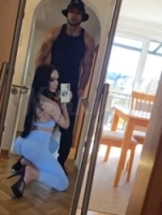 valentina-&-giovanni-virtual-sex-via-kinky-69d6c8f1758181001393e52c