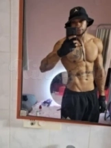 valentina-&-giovanni-virtual-sex-via-kinky-69bc23e7c0896f00124debe3