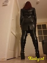 meesteres-niky-bdsm-via-kinky-638fcca1acdc810013dea2cf