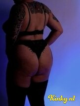 monica-escort-via-kinky-67cb4c121bafc90013844f0c