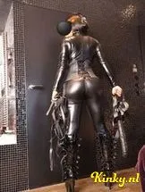 adriana-nl-spreken-prive-ontvangst-via-kinky-692d3c6ca60448001365da92