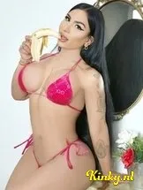 jessie-ts-prive-ontvangst-via-kinky-667fd610210403001a80a727