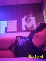 elizabeth-raamprostitutie-via-kinky-6142473fc8651a57f28b43b6