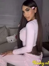 ashley-prive-ontvangst-via-kinky-68b67013c6b8b100141b51dc