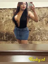 roxanna-prive-ontvangst-via-kinky-682eba2843e4b9001386c5f0