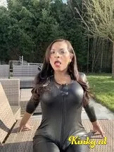 roxanna-prive-ontvangst-via-kinky-67ac7b536396ea00130c6b4e