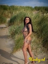 meesteres-pia-bdsm-via-kinky-63073c4403384500199a70d8