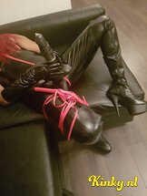 pamela-prive-ontvangst-via-kinky-6043f29f341399b35eb03cfa