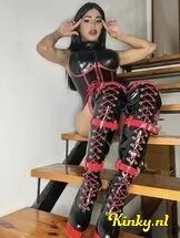 roxy-prive-ontvangst-via-kinky-65011f18fd598e0019da21ea