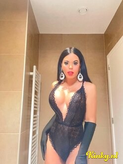 tayra-prive-ontvangst-via-kinky-672354e9dd5a7b0013a5810e