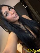 macarena-prive-ontvangst-via-kinky-68ecfd18f6c6eb0013e60551