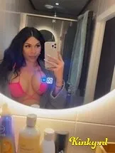 macarena-prive-ontvangst-via-kinky-67af3cbe85359600143aa1aa