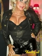 celine-prive-ontvangst-via-kinky-688f53041b6c4a00137aa0a0