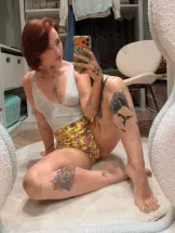 anne-virtual-sex-via-kinky-6a1472238cabd90013e773e5