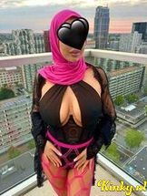 maysa-virtual-sex-via-kinky-68e4f4754884f30013e8b225