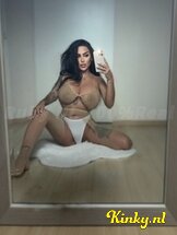 ruby-prive-ontvangst-via-kinky-6899de4096f0c8001370bc9e